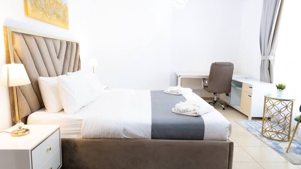 Trade Centre 1 Apartment | 2 BR apartment on JBR, Beach 2 min/Pool/Gym