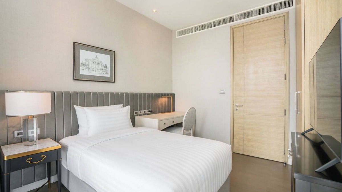 Ratchaprasong Condo | 2 BR Appt/Bkk Heart/Monthly