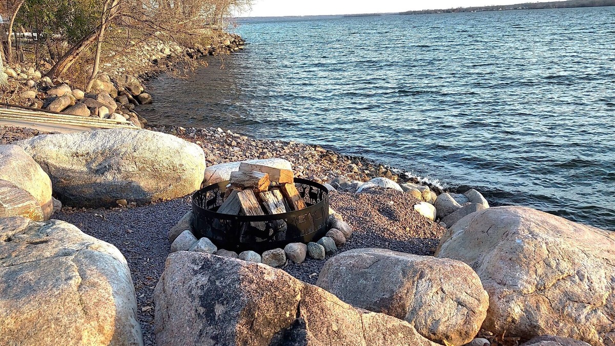 Ortonville Cabin | 2 BR. cabin w/150' lakeshore on Big Stone Lake. Property has gorgeous views!