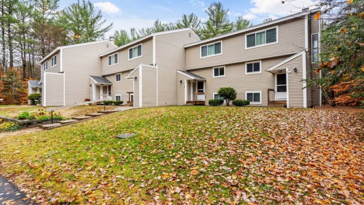 Thornton Condo | 2-BR Condo Near Welch-Dickey and Waterville Valley