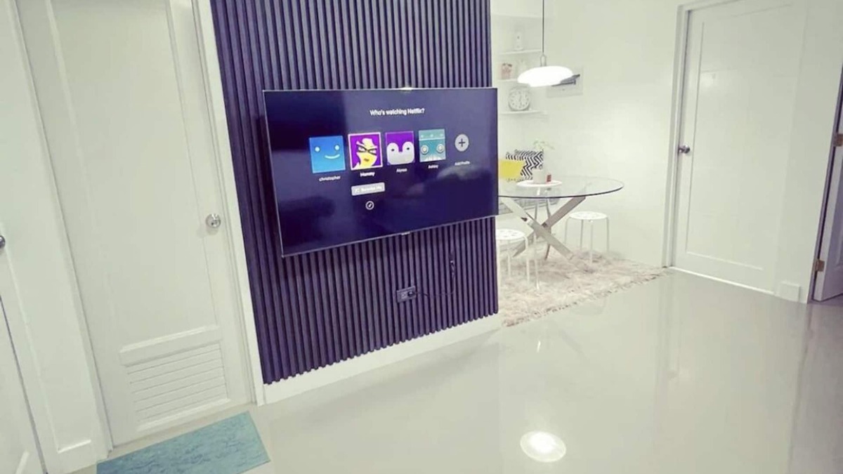 Antipolo Condo | 2 BR condo w/BREAKFAST PARKING NETFLIX DISNEY+ WIFI AND TOILETRIES