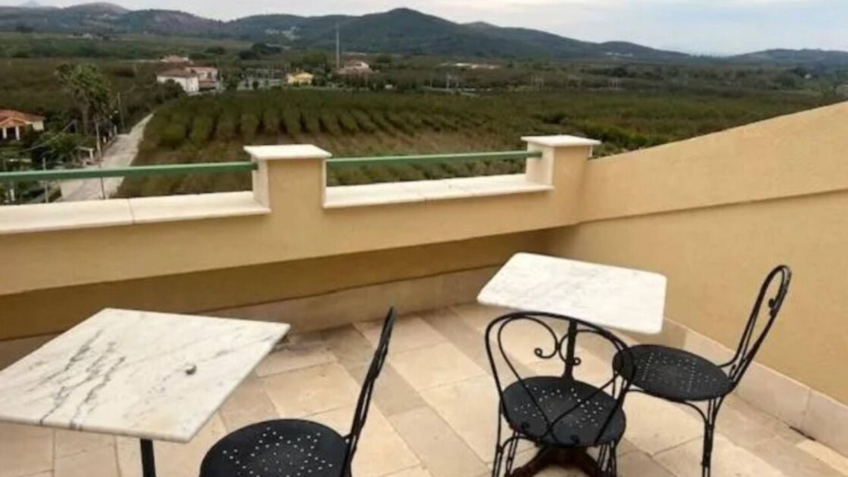 Province of Caserta House | 2 BR House/Balcony - Tenuta Il Poggio Teano