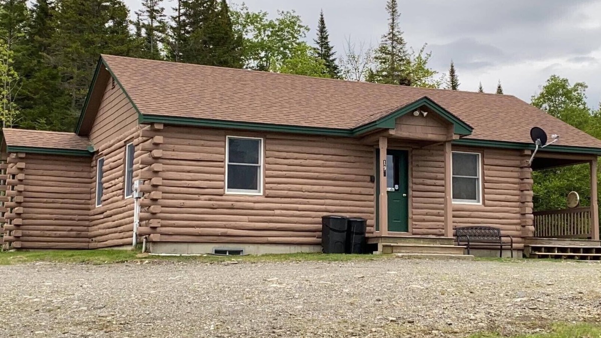 Pittsburg Cabin | 2 BR Mountain View Cabin with Direct ATV/Snowmobile Access