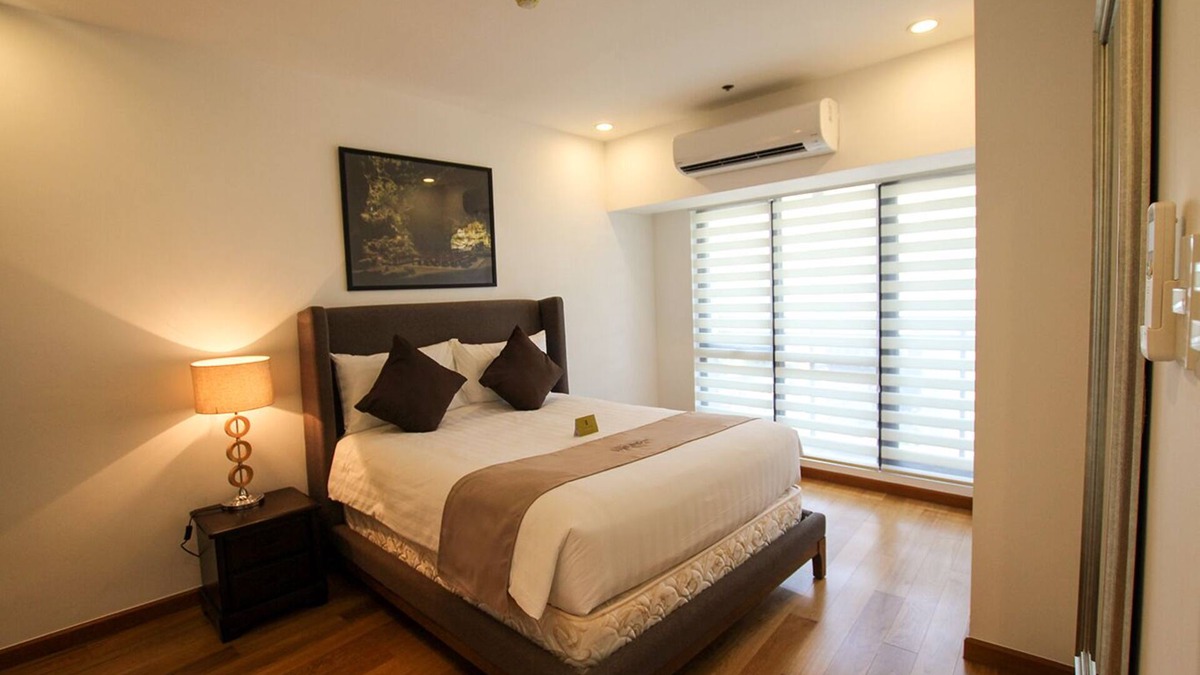 Downtown Apartment | 2-BR Superior Apt @ Milano 1402