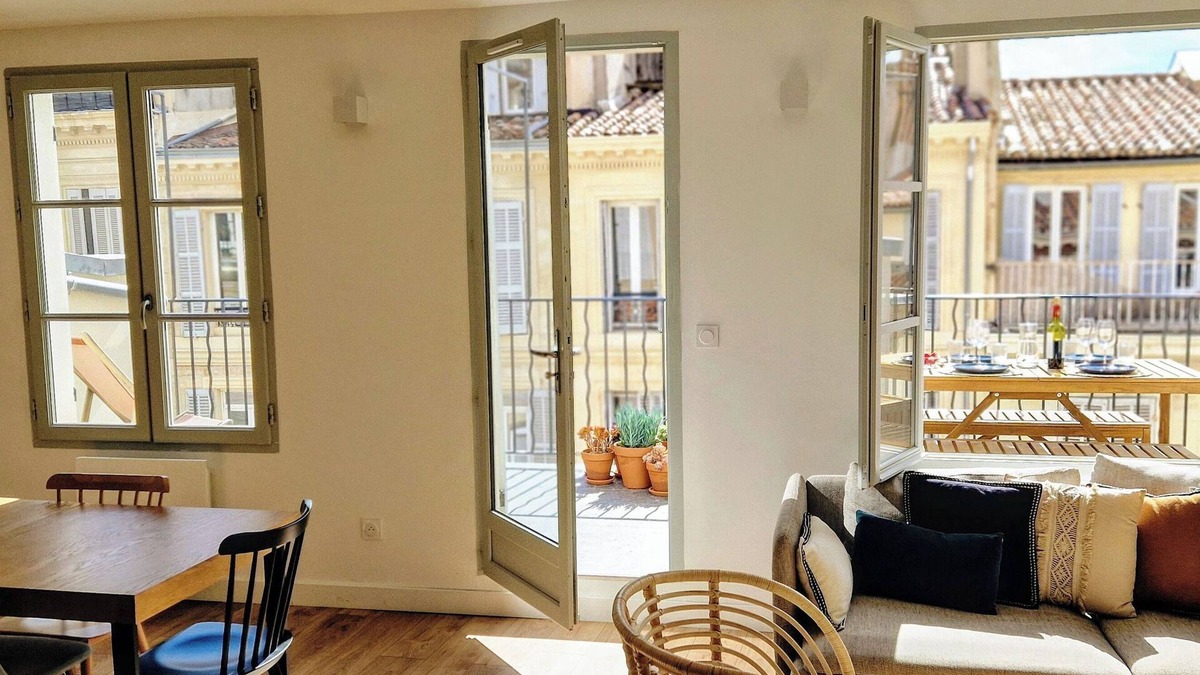 Notre-Dame du Mont Apartment | 2 Chambres Terrasse Clim Calme Lumineux Marseille Sud de la France