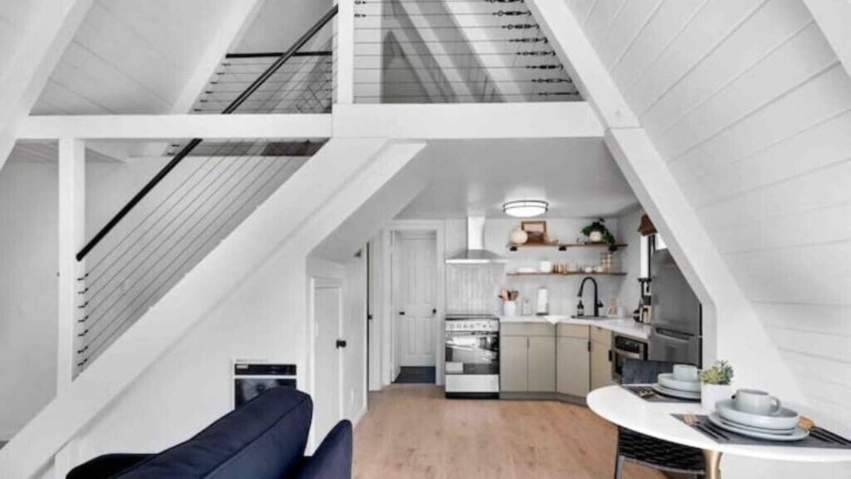 Bodfish House | 2 Charming New A-Frame Homes w/6 Beds Near Laken