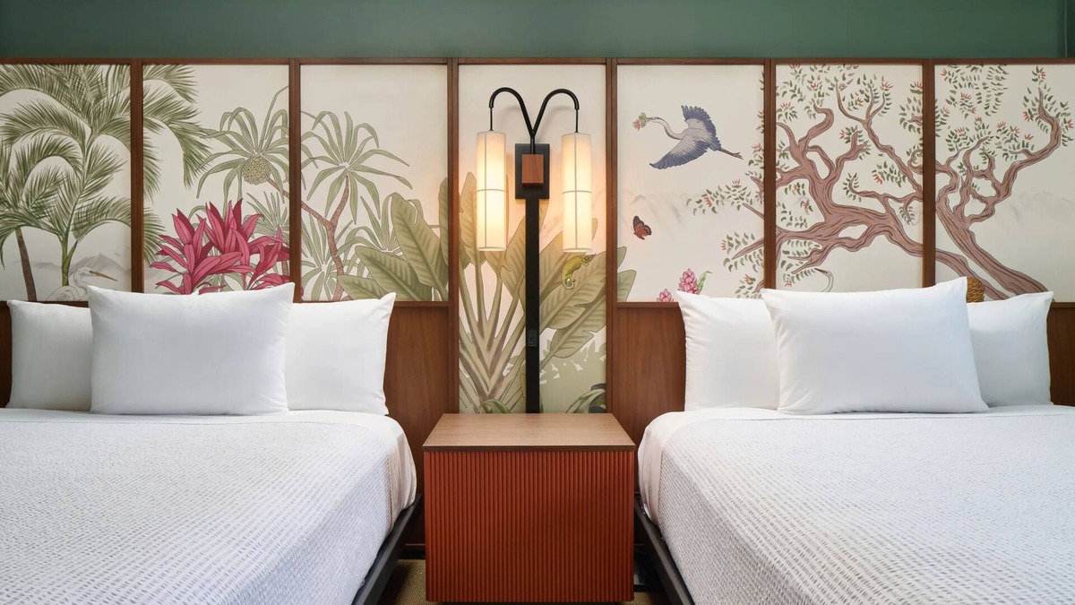 Ala Moana Hotel | 2 Convenient Rooms, Scenic Gardens, Outdoor Pool Relaxation, Near Ala Moana