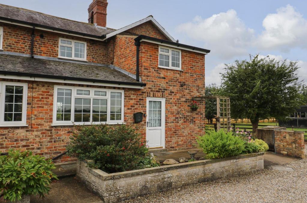 Stockton on the Forest House | 2 Crosslands