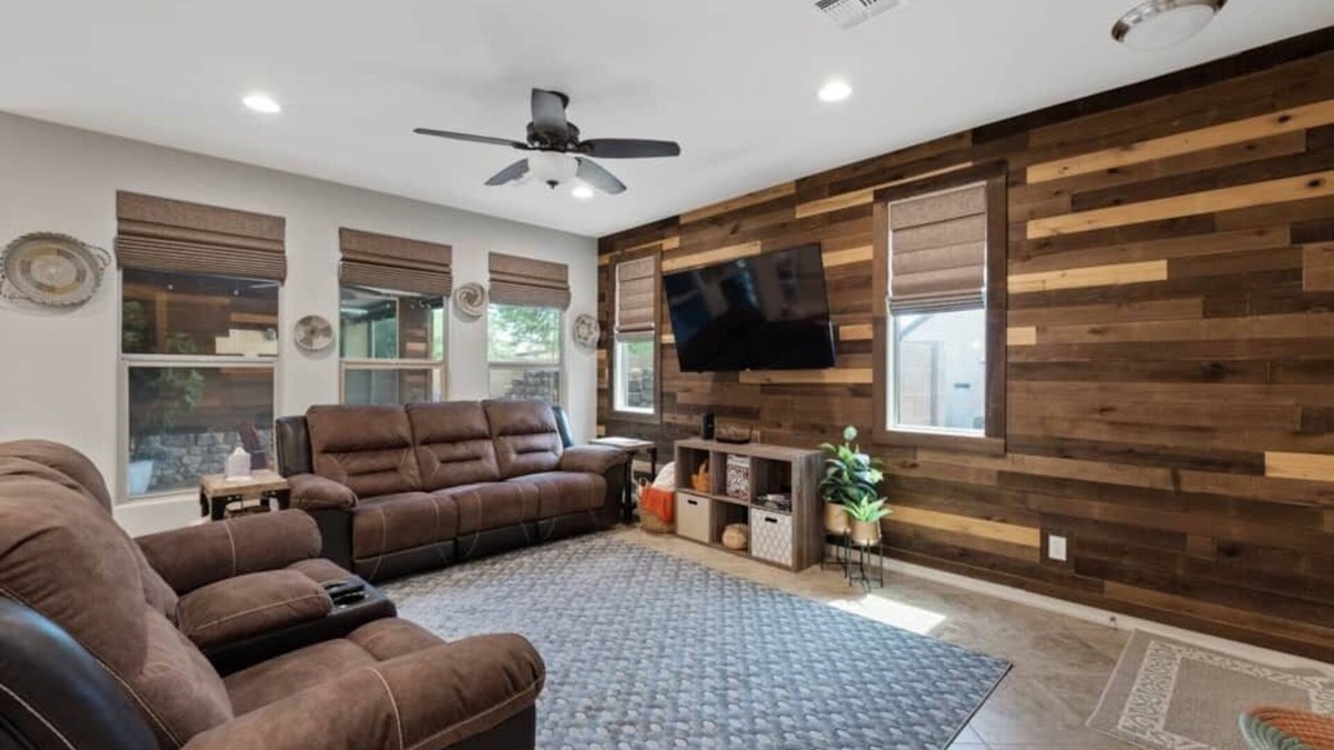 Provence House | 2 Deluxe Suites, Gated Community, near State Farm Stadium, Westgate, Top Golf