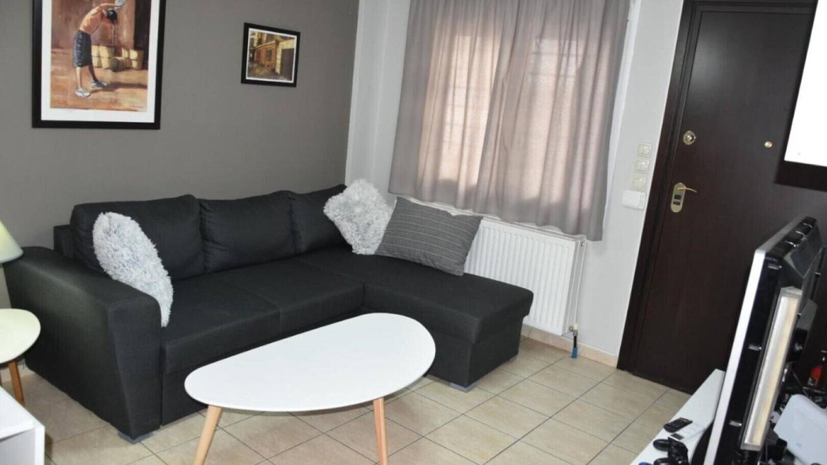Larissa Apartment | 2 Doors - Cozy Apartment