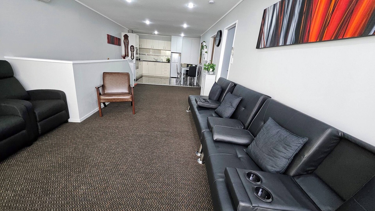 Manukau City Apartment | 2 Double bed Apartment Manukau