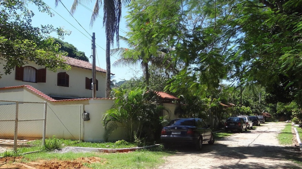 Guapimirim House | 2. farm 500m2, duplex house, pool, lake, football field and barbecue.