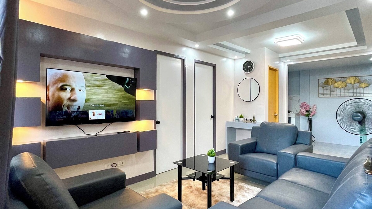 Butuan House | 2-fully Airconditioned bedroom house w/wifi,netflix,youtube in Butuan City