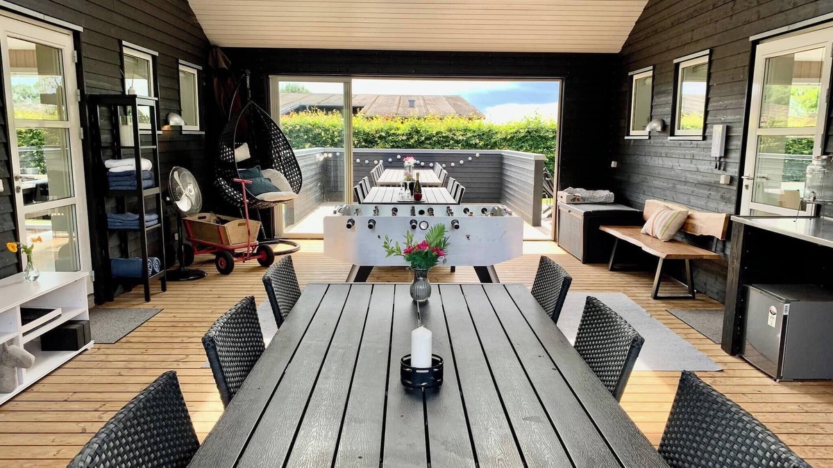 Flovt Strand Cabin | 2 Houses In One I Family Friendly I Kids I Sauna I Beach I Large Garden