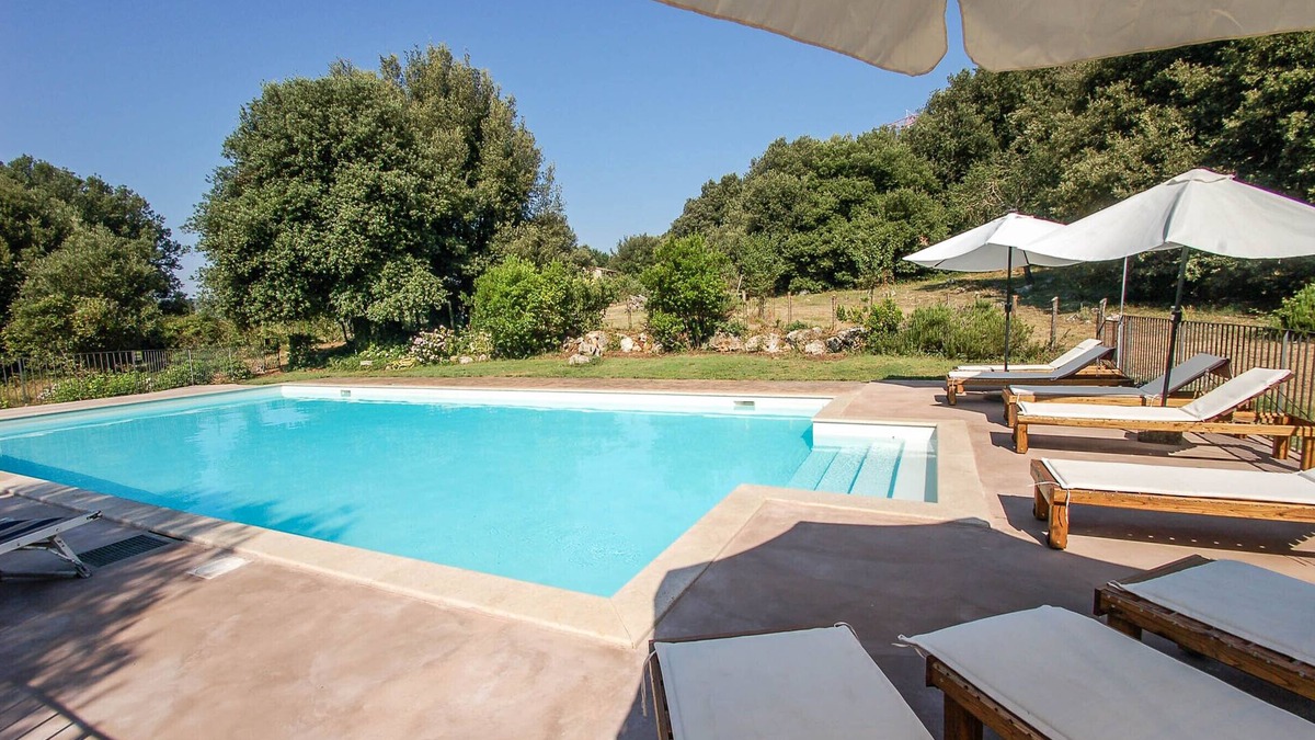 Amelia House | 2 houses with private pool in hilly & quiet area. 5km from town