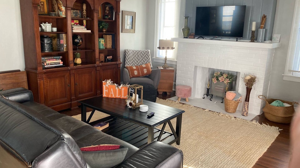 Ashland House | 2 King Bedrooms/1 full bath Country Club Cabana