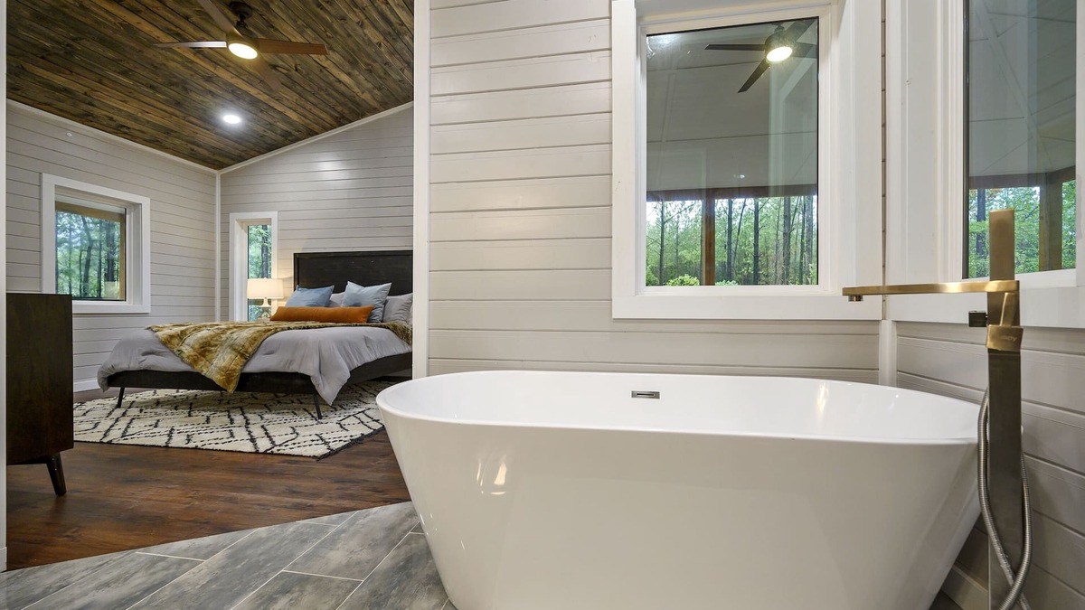 Pickens Cabin | 2 King Suites tucked under beautiful tall pines-games-hot tub-firepit-huge deck-