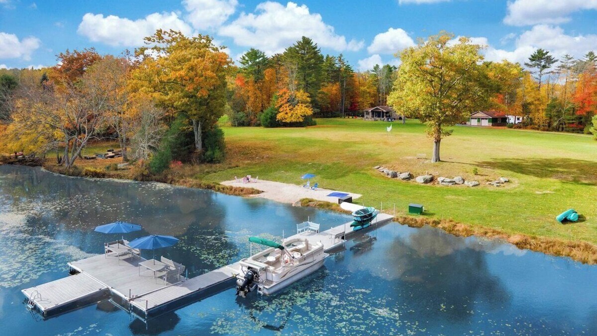 Highland Lake Cottage | 2 Lake Cabins | Pool+HotTub | Game Room | 23acs