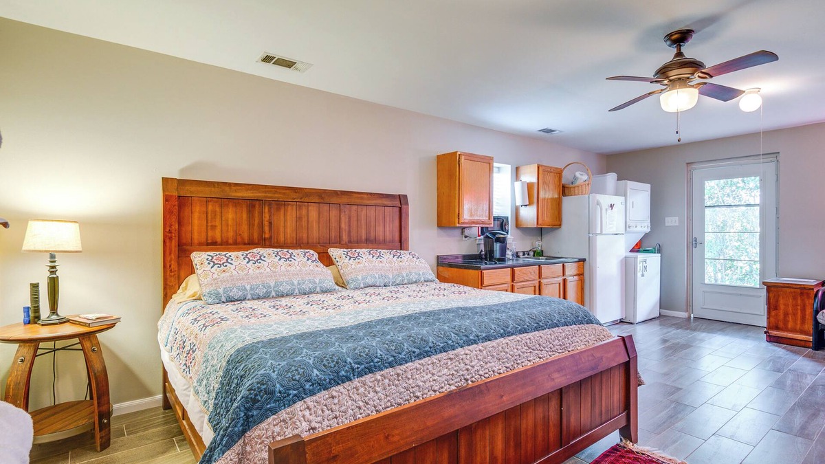 Wellborn Apartment | 2 Mi to 7f Lodge & Events: Rural Retreat!