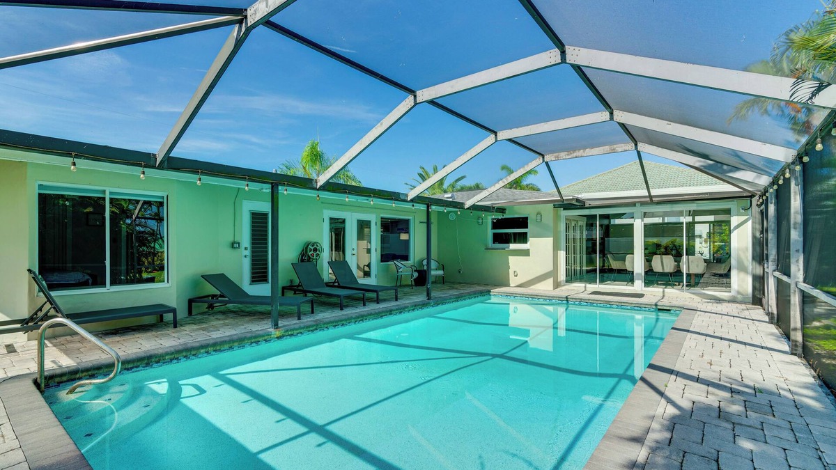 Yacht Club House | 2 Mi to Beach: Canal-Front Retreat in Cape Coral!