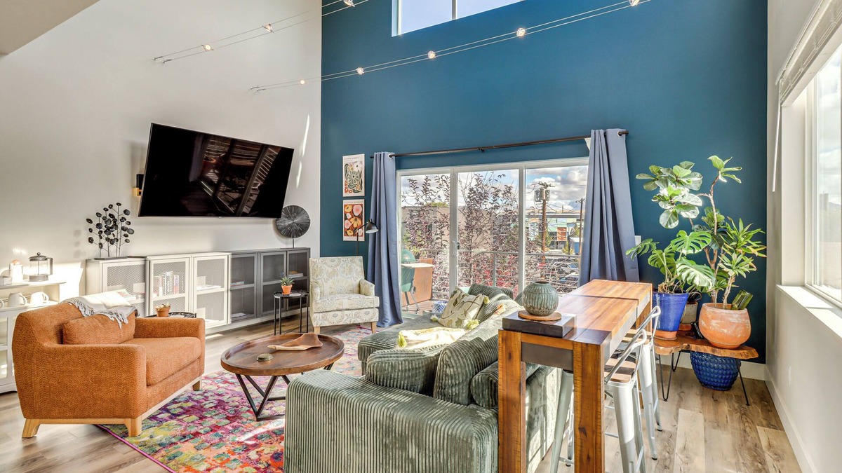 Old Southwest House | < 2 Mi to Dtwn Reno: Luxe MidTown Gem w/Patio