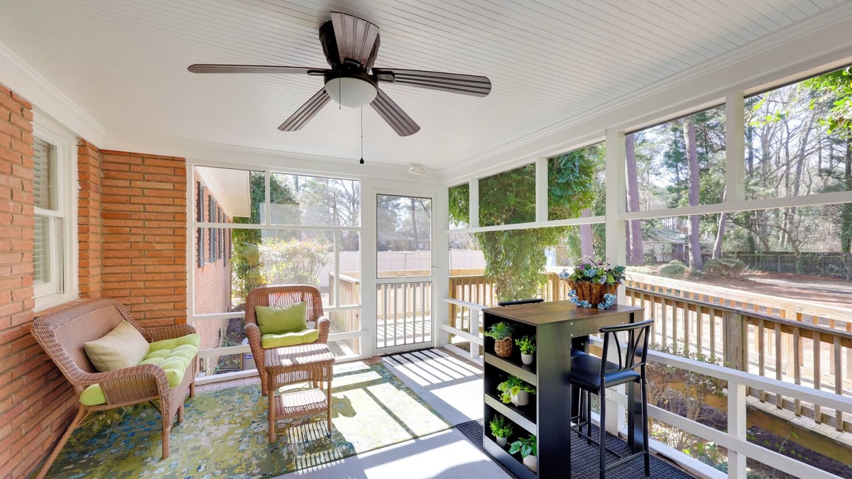 Greenville House | < 2 Mi to East Carolina University: Family Home
