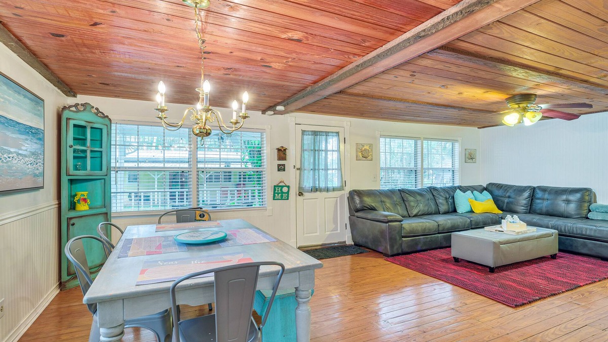 Inglis Cottage | 2 Mi to Marina: Inglis Retreat w/Boat Parking