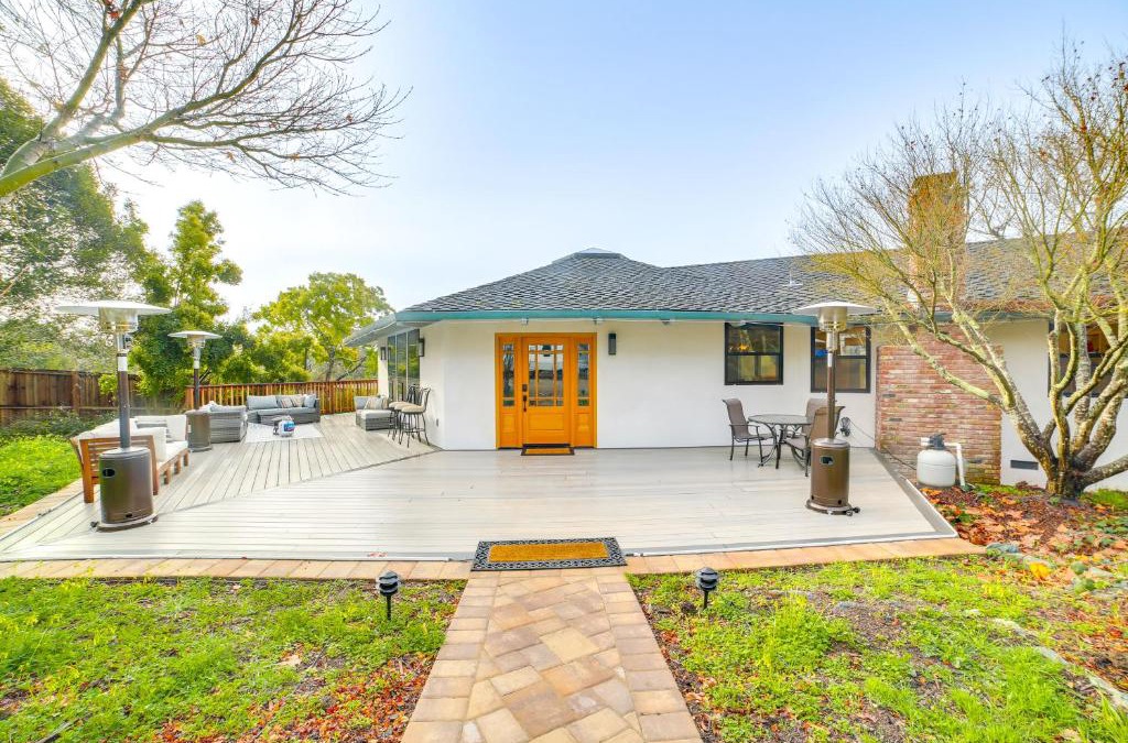 Aptos House | 2 Mi to Ocean Pet-Friendly Abode in Aptos!