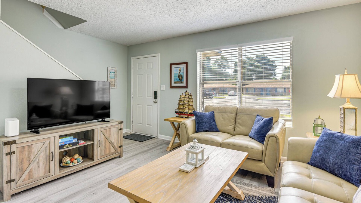 Niceville House | 2 Mi to State Park: Dog-Friendly Niceville Home