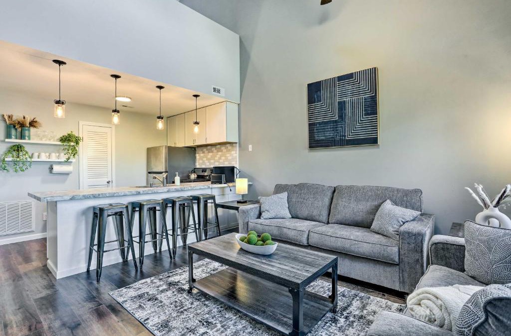 Vernon Apartment | 2 Mi to Waterpark Vernon Township Gem with Balcony