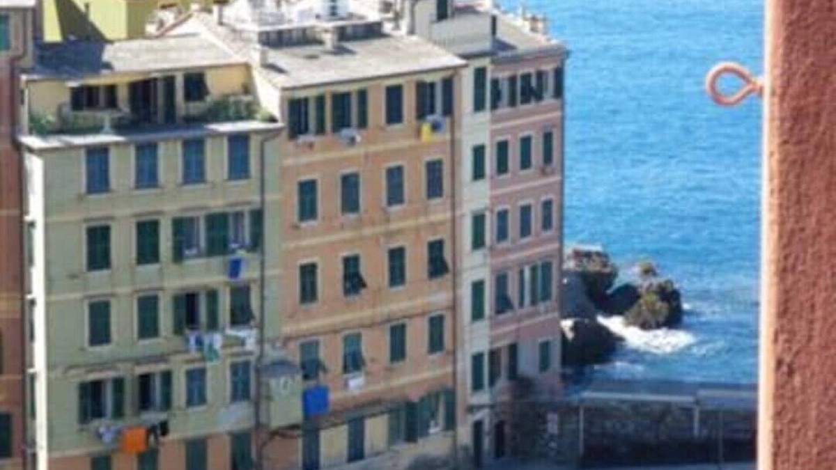 Pontedecimo Apartment | 2 MINUTES FROM BEACH ULTRAPANORAMIC
