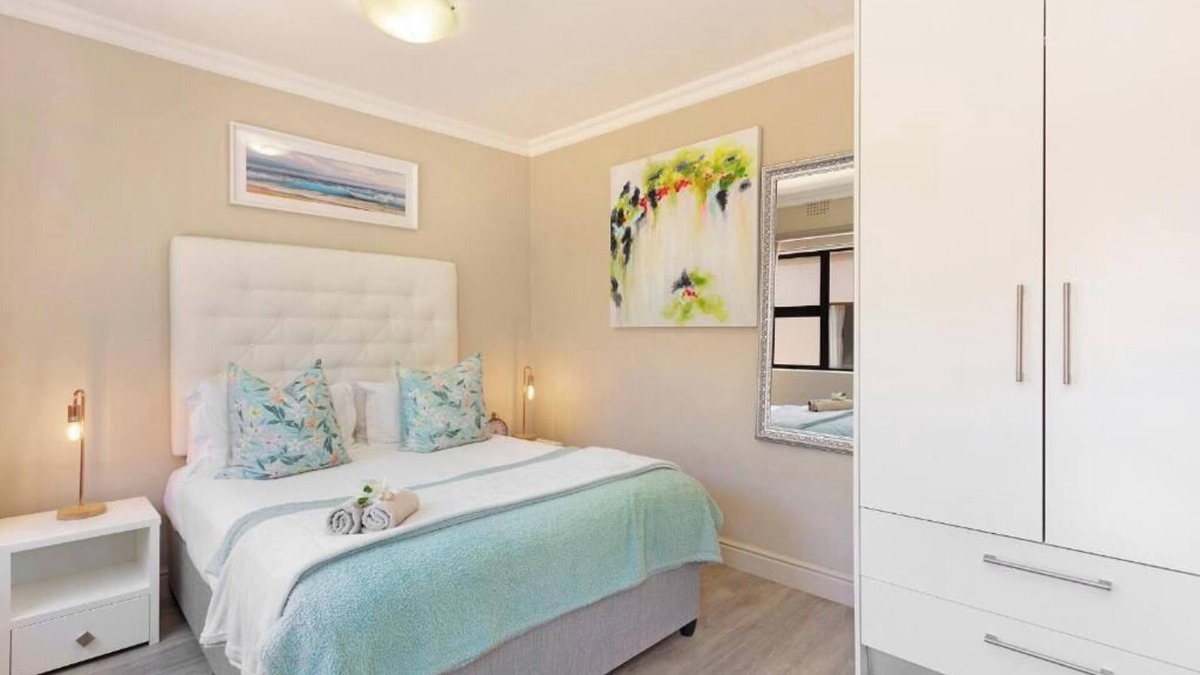 Tokai House | 2 On Lismore Guesthouse 2
