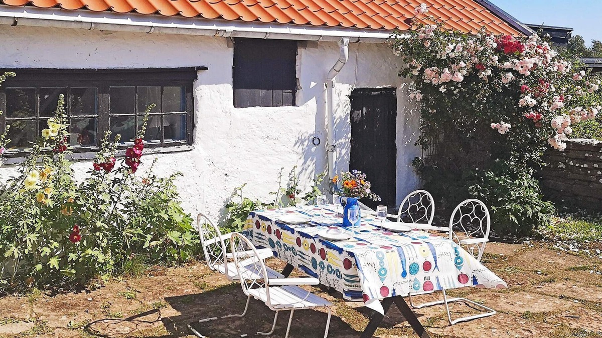 Alby House | 2 person holiday home in MÖRBYLÅNGA-By Traum