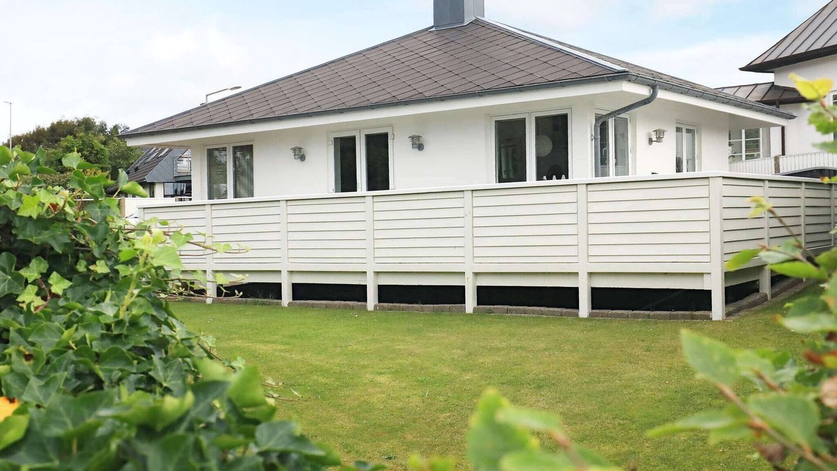 Hjerting House | 2 person holiday home in Esbjerg V-By Traum