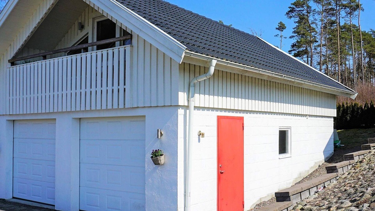 Vallda Apartment | 2 person holiday home in Vallda