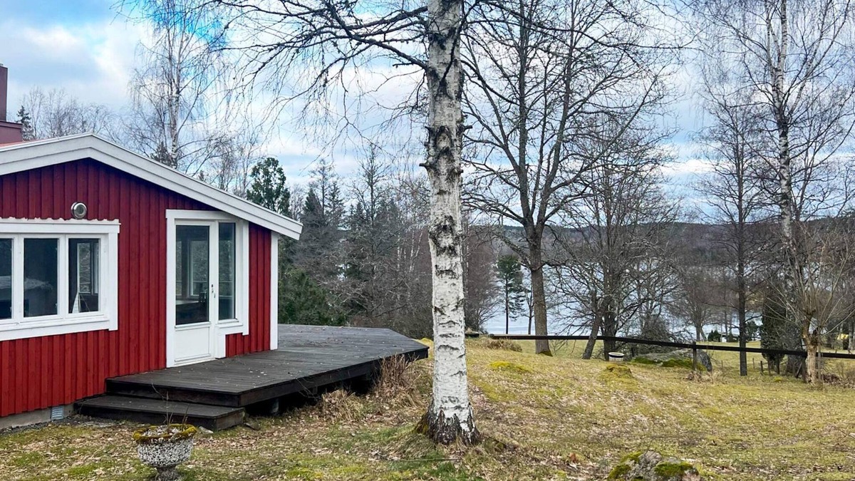 Lekeryd House | 2 person holiday home in LEKERYD