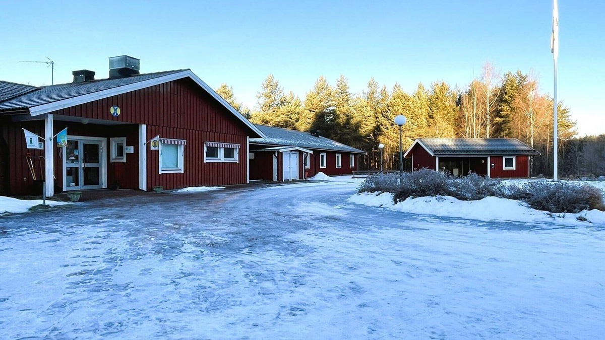 Orsa House | 2 person holiday park home in ORSA