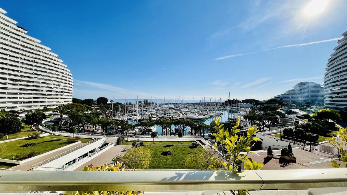 Villeneuve Loubet Beach Apartment | 2 Pièces Neuf 4ème Étage Marina Baie des Anges