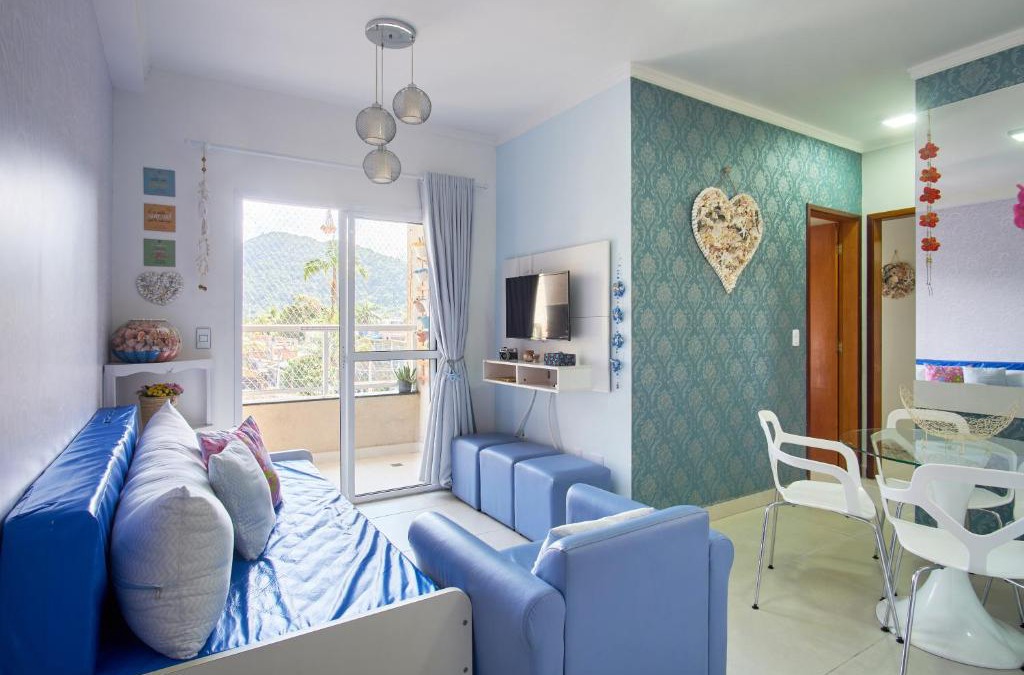 Estufa II Apartment | 2 Quartos com ar, piscina, sacada Gourmet a 1 km da praia Grande