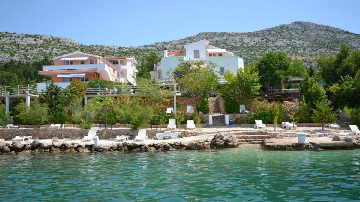 Starigrad Apartment | 2-raum-apartment/studio , Adria Paradies - Direkt am Meer+privat