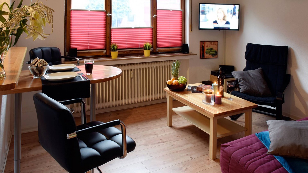Bergisch Gladbach Apartment | 2-room apartment for 1 - 4 people