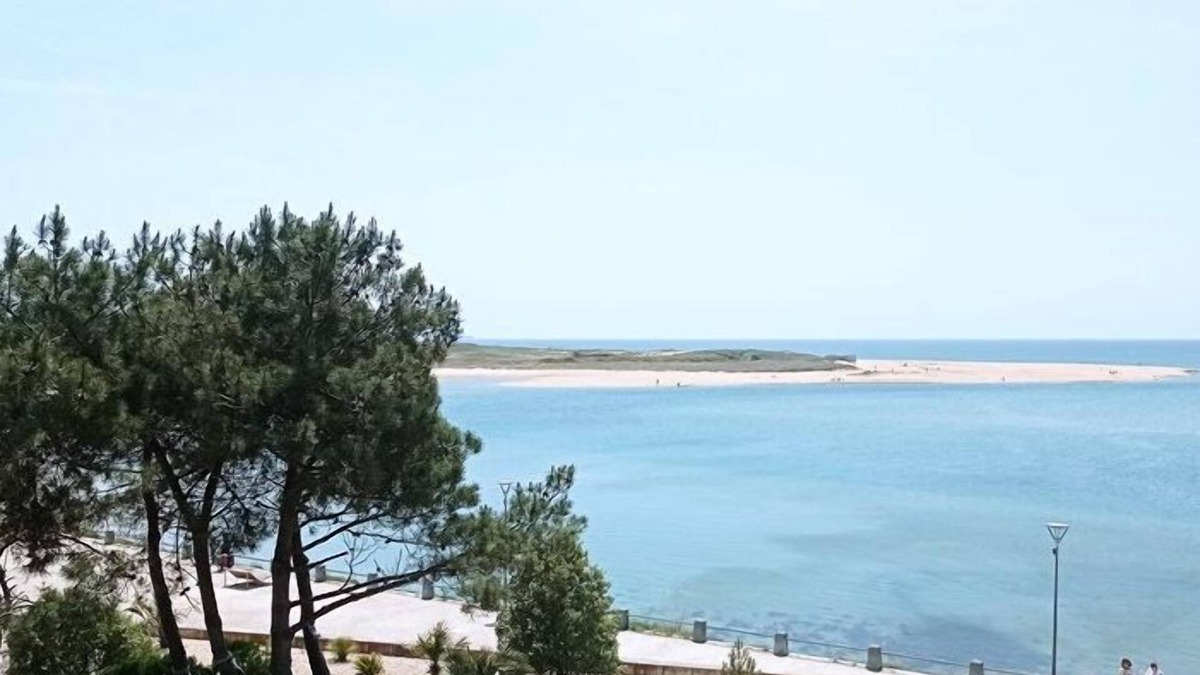 Guidel-Plages Apartment | 2 room apartment for 4 people - Superb sea view from the terrace 50 m from the beach
