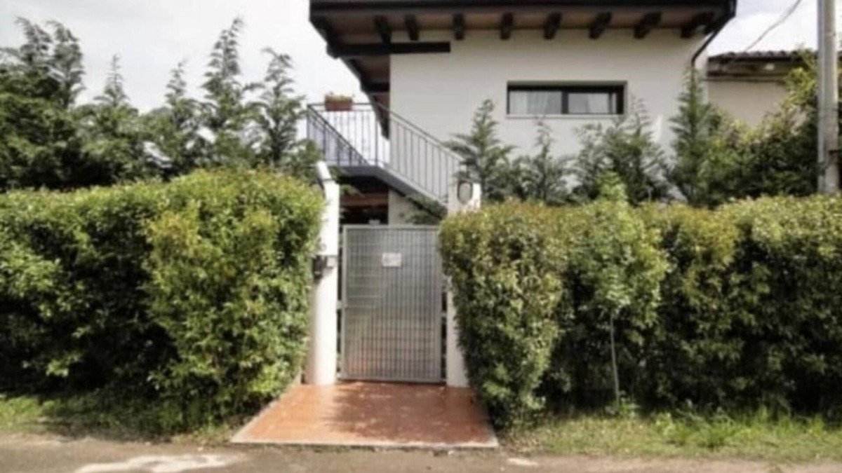 Sud Apartment | 2 room apartment in Borgo Roma with parking and garden