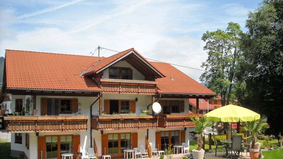 Unterjoch Apartment | 2-room apartment in the attic with balcony