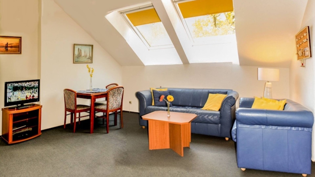 Ponitz am See Apartment | 2-room apartment no. 7, 35m², DG, east - Waldhaus Gronenberg
