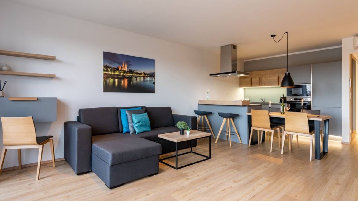 Regensburg Apartment | 2-room apartment with whirlpool bathtub