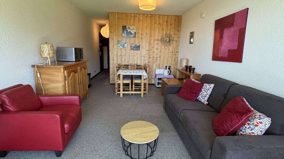 Notre-Dame-de-Bellecombe Apartment | 2-room apt with pool and parking in Notre-Dame-de-Bellecombe, 4 pers