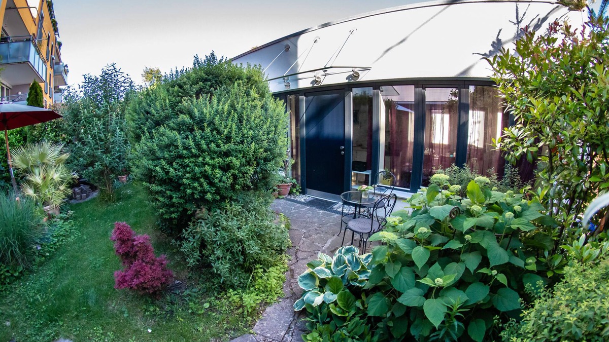 Feuerhagle/Muhlenviertel Apartment | 2-room garden house apartment in Tübingen