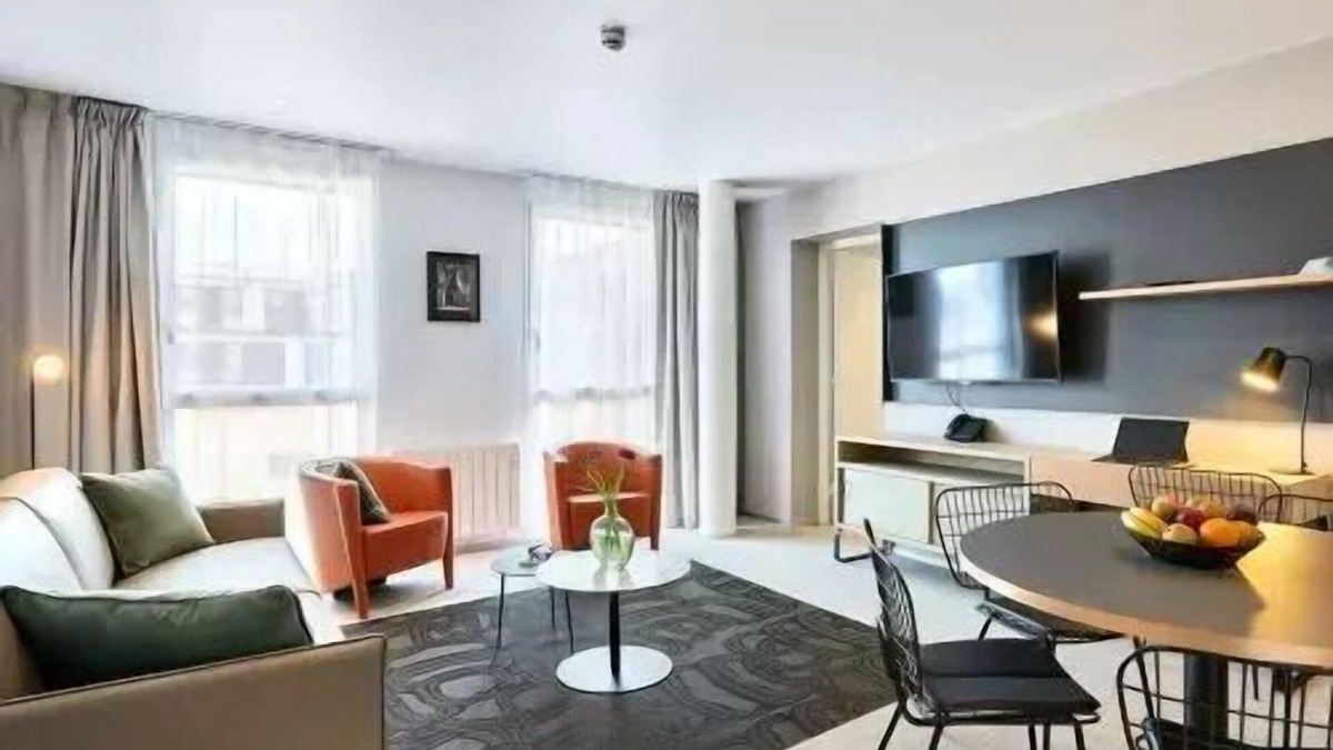 Plescop Apartment | 2 Rooms 4 People