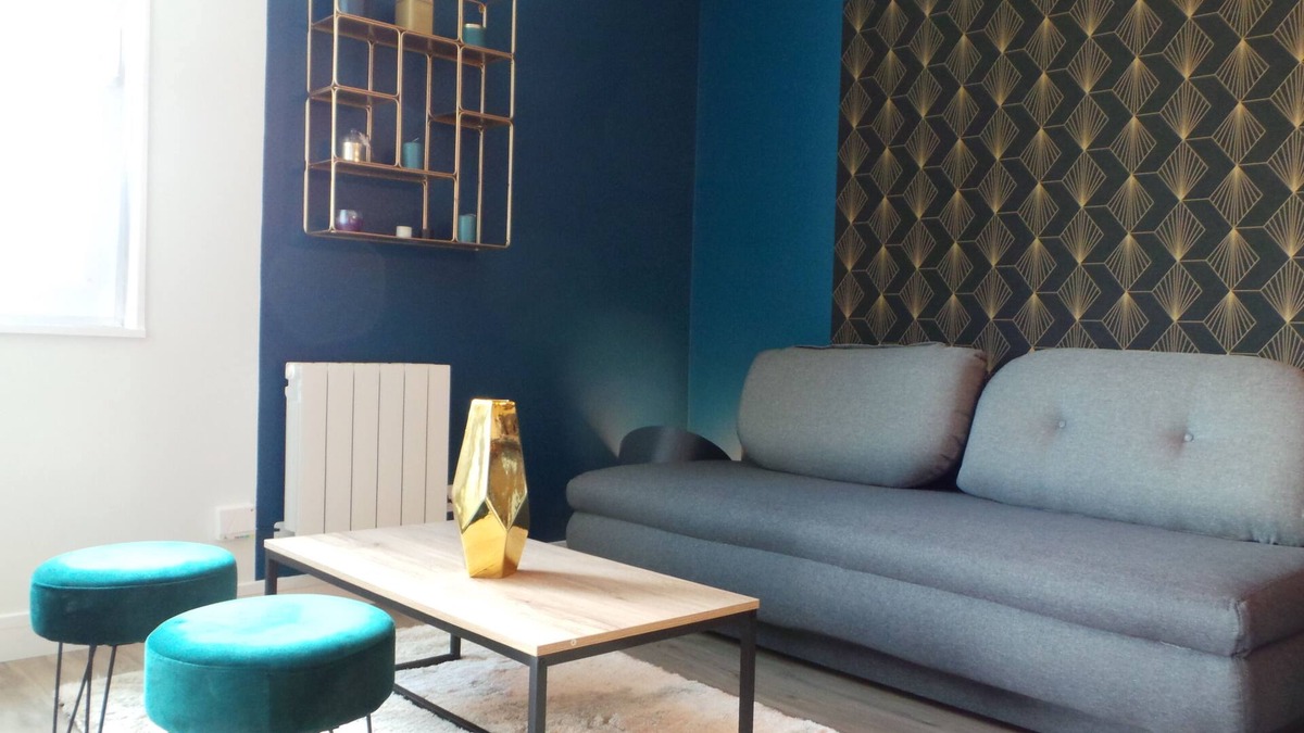 Saint-Helier House | 2 rooms, chic and modern, 400 m from the station and 5 min from the city center, internet